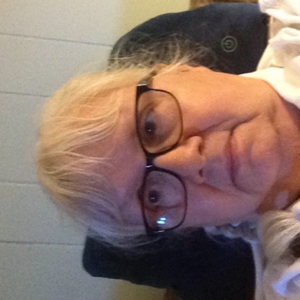 Meet your Posher, Juanetta